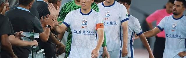 10天2场硬仗+亚冠，申花吸取教训 斯帅丢冠得走人 特谢拉逃过停赛